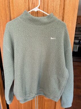 Women’s Nike Sage Green Sherpa Crew Pullover